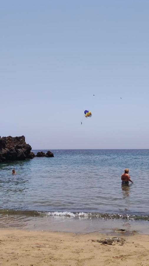 Center Flat Puerto Del Carmen Near The Beach Natural Elements Apartment Luaran gambar