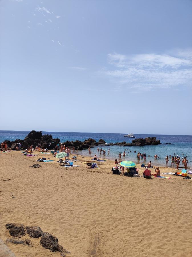 Center Flat Puerto Del Carmen Near The Beach Natural Elements Apartment Luaran gambar
